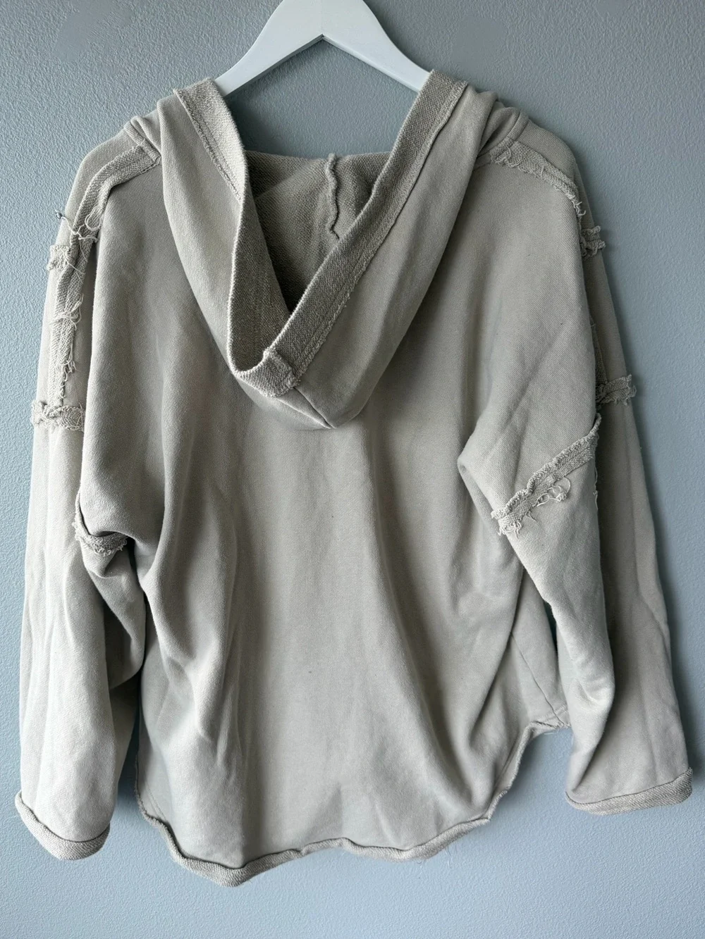 Natural Life tan cotton oversized raw hems Weekend hoodie Women’s sz L/XL - Picture 6 of 8